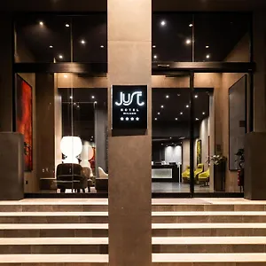 4* ホテル ジャスト