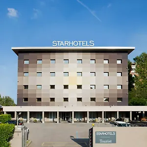 4* ホテル スターホテルズ ツーリスト